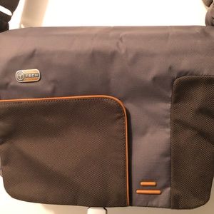 Tumi T-Tech Messenger